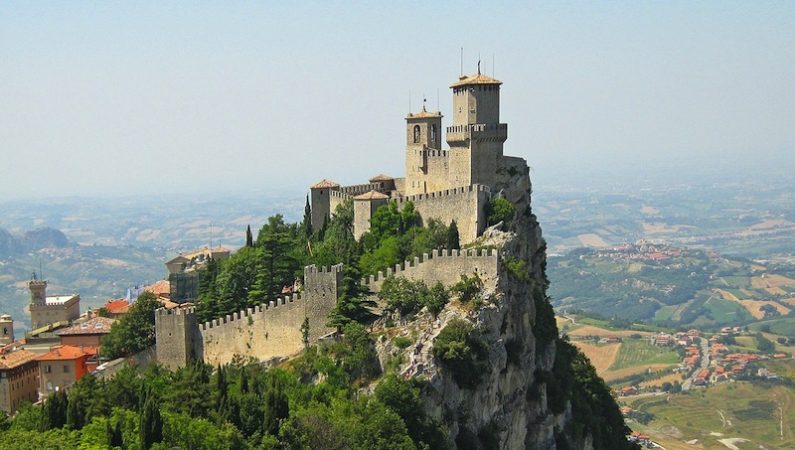 programul de rezidență San Marino (RBI)