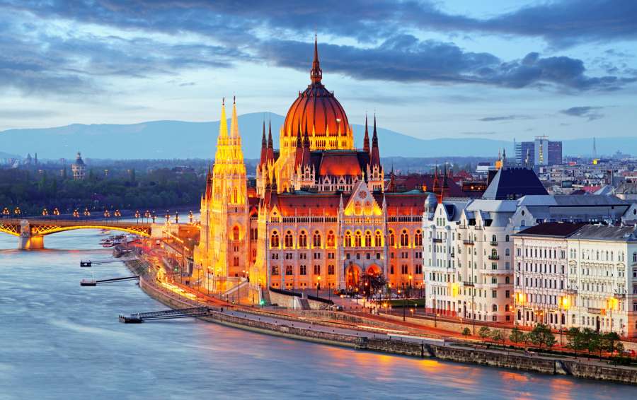 Hungary golden visa is permanently closed
