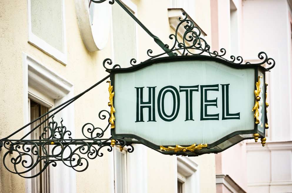 How to Invest in Hotels for Portugal Golden Visa?