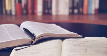 Which Golden visa countries offer free education?