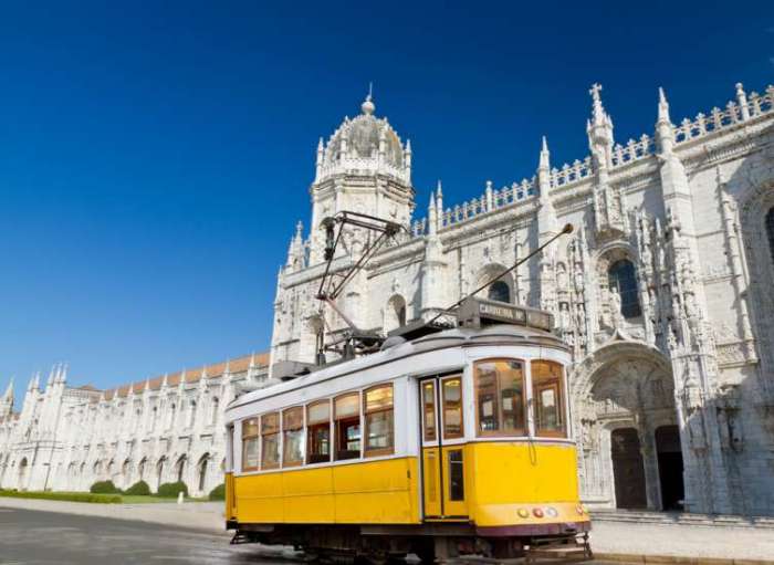 How to get Portugal golden visa for €280,000?