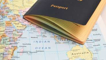 24% of UHNWIs plan to apply for a second passport in 2021